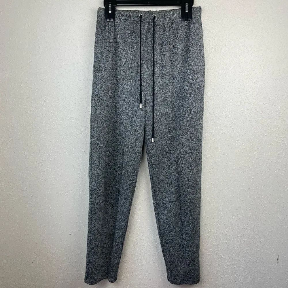Chaus Sport Gray Sweatpants Size M EUC